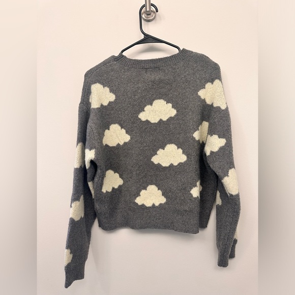 Grey Cloud Sweater - Picture 2 of 3